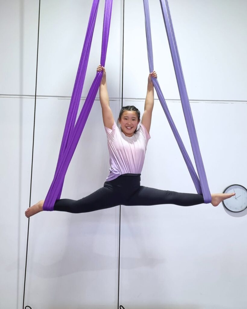 dual hammock in the into the air workshop